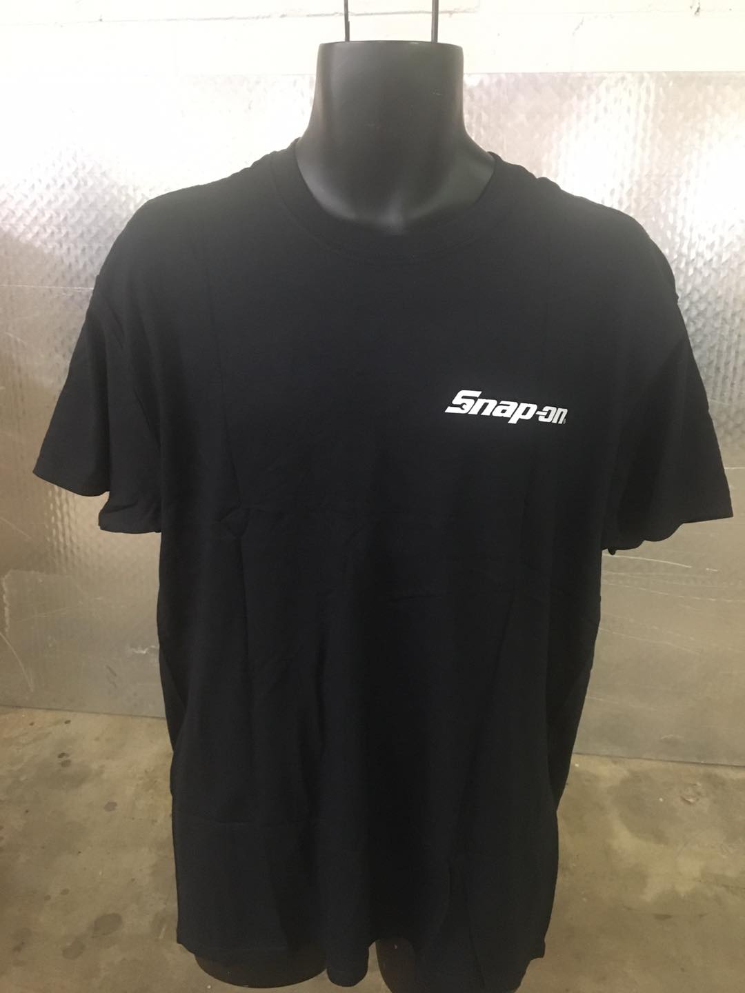 Snap On Straight and Narrow T-Shirt Size Large – Big Kid Merchandise
