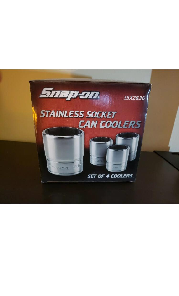Set 2 Snap-On Racing Insulated Metal Beer Soda Drink Can Cooler Koozies  Coozies